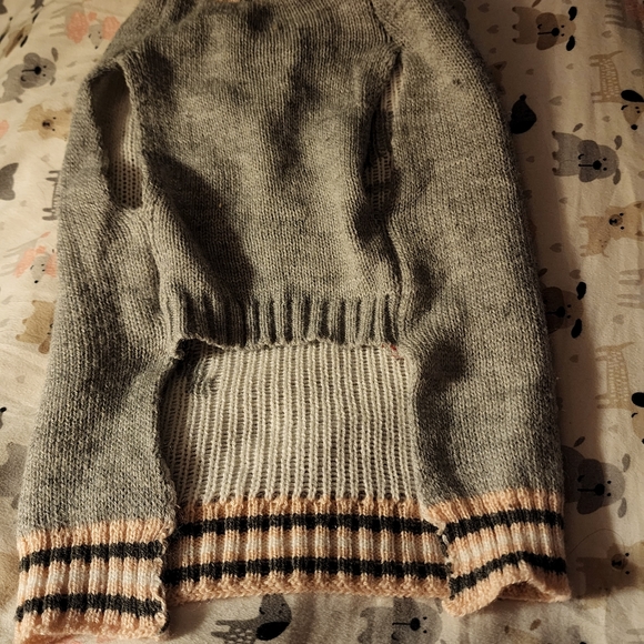 Pet sweater size small by Vibrant Life - Picture 4 of 8